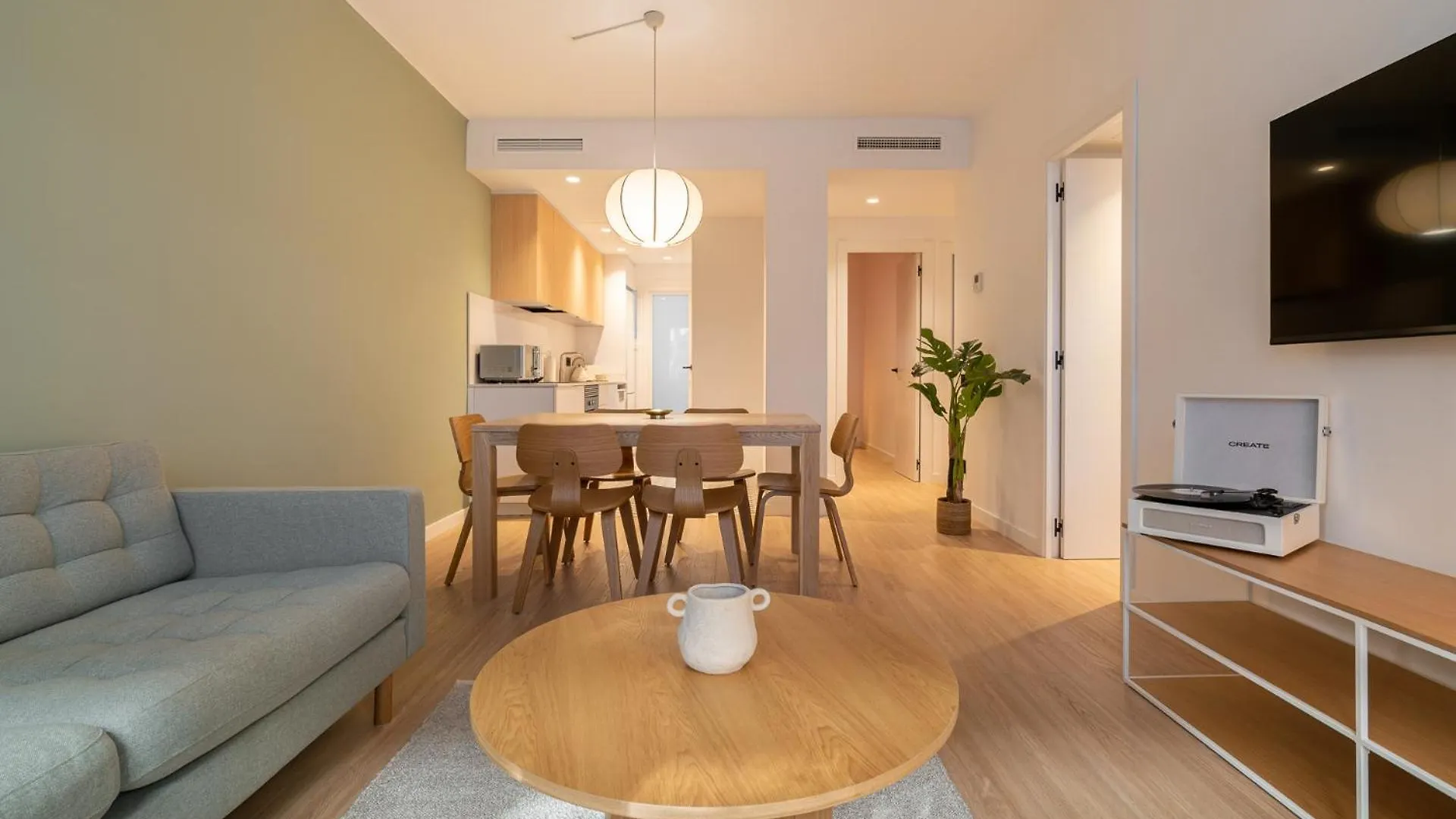 ברצלונה Stay U-Nique Apartment Corsega II 0*,  ספרד